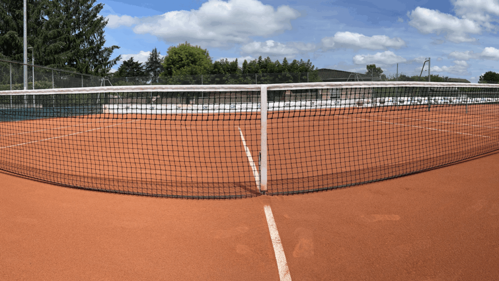 Subvention terrain de tennis 2026 : quelles aides FFT pour construire ou rénover vos courts ?